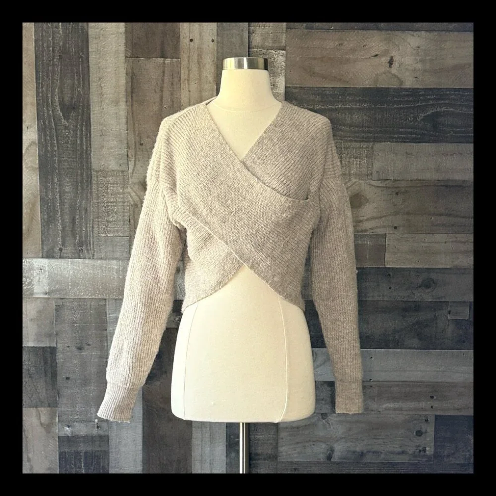 Lulu's cream wrap crop top sweater xsmall festival boho chic granola earth girl